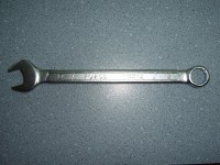 Ключ комбинированный 12-гранный 755x