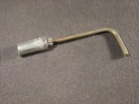 Ключ свечной с карданом х21 L=225 mm